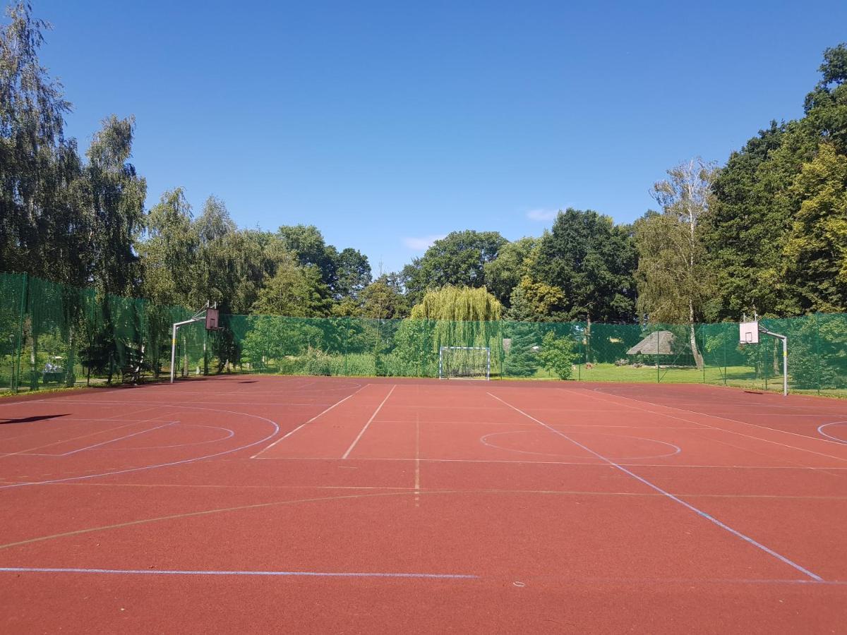 Milocin Park Centrum Wypoczynkowo-Konferencyjne Pierwoszow Buitenkant foto