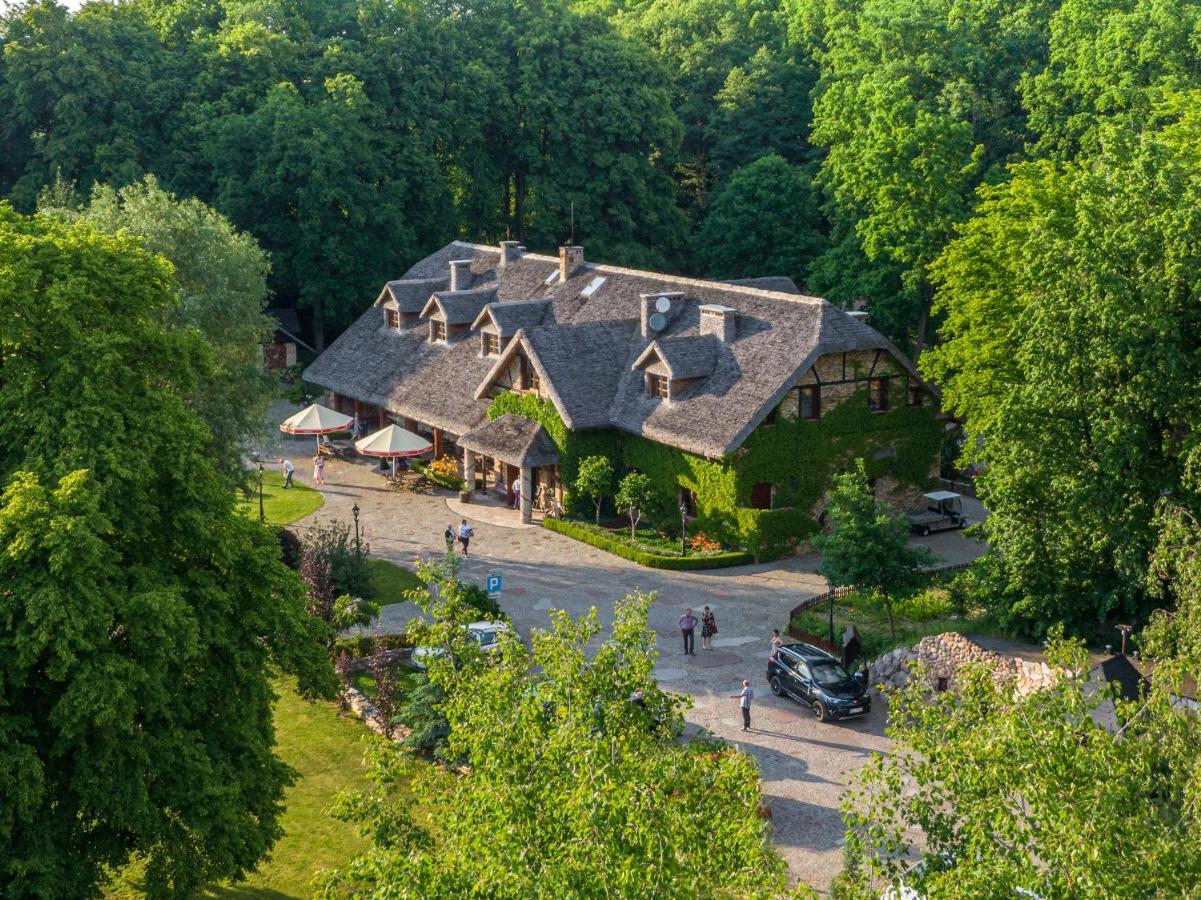 Milocin Park Centrum Wypoczynkowo-Konferencyjne Pierwoszow Buitenkant foto