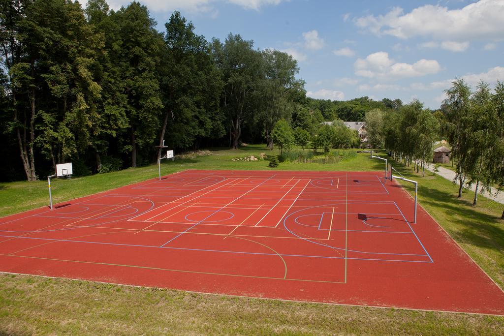 Milocin Park Centrum Wypoczynkowo-Konferencyjne Pierwoszow Buitenkant foto