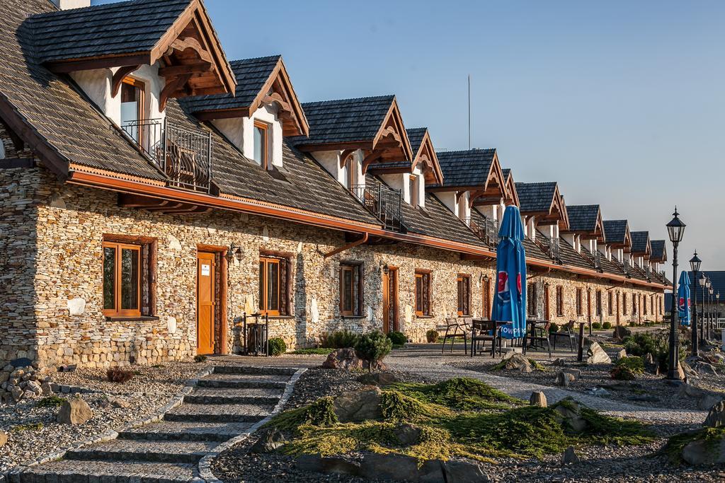 Milocin Park Centrum Wypoczynkowo-Konferencyjne Pierwoszow Buitenkant foto